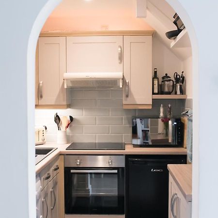Wendy House Villa อีสต์บอร์น ภายนอก รูปภาพ